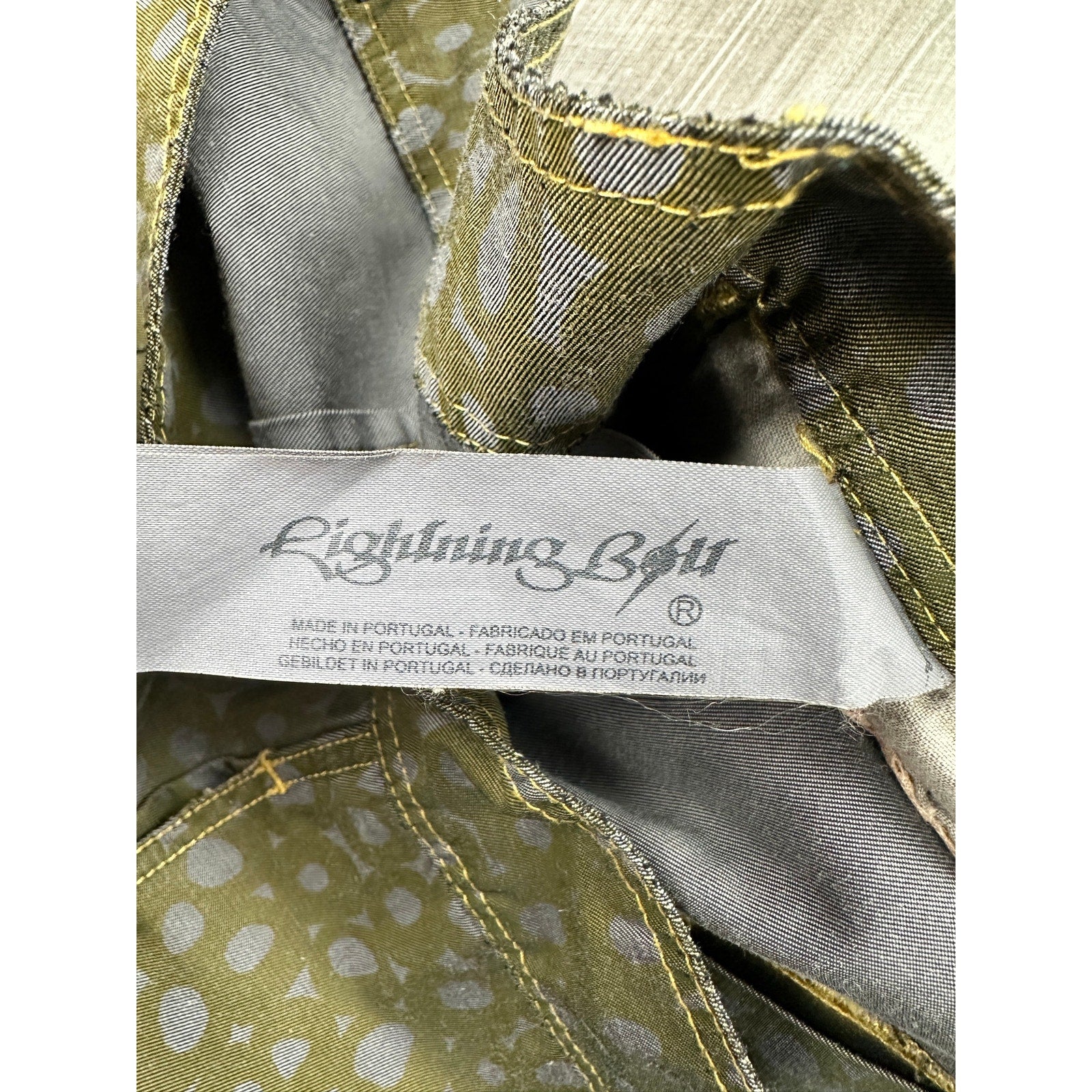 Lightning Bolt Circle Board Shorts in Olive, Gray — Size 30 // Preowned