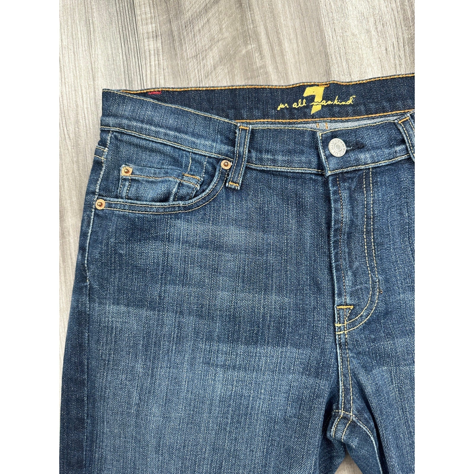 7 For All Mankind Bootcut Jean Made in USA in Blue — Size 32 // Preowned