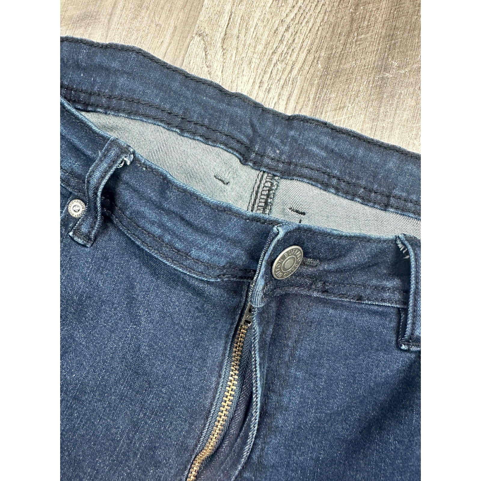 Buffalo David Bitton Adam Slim Stretch Jeans in Dark Wash — Size 38x30 // Preowned