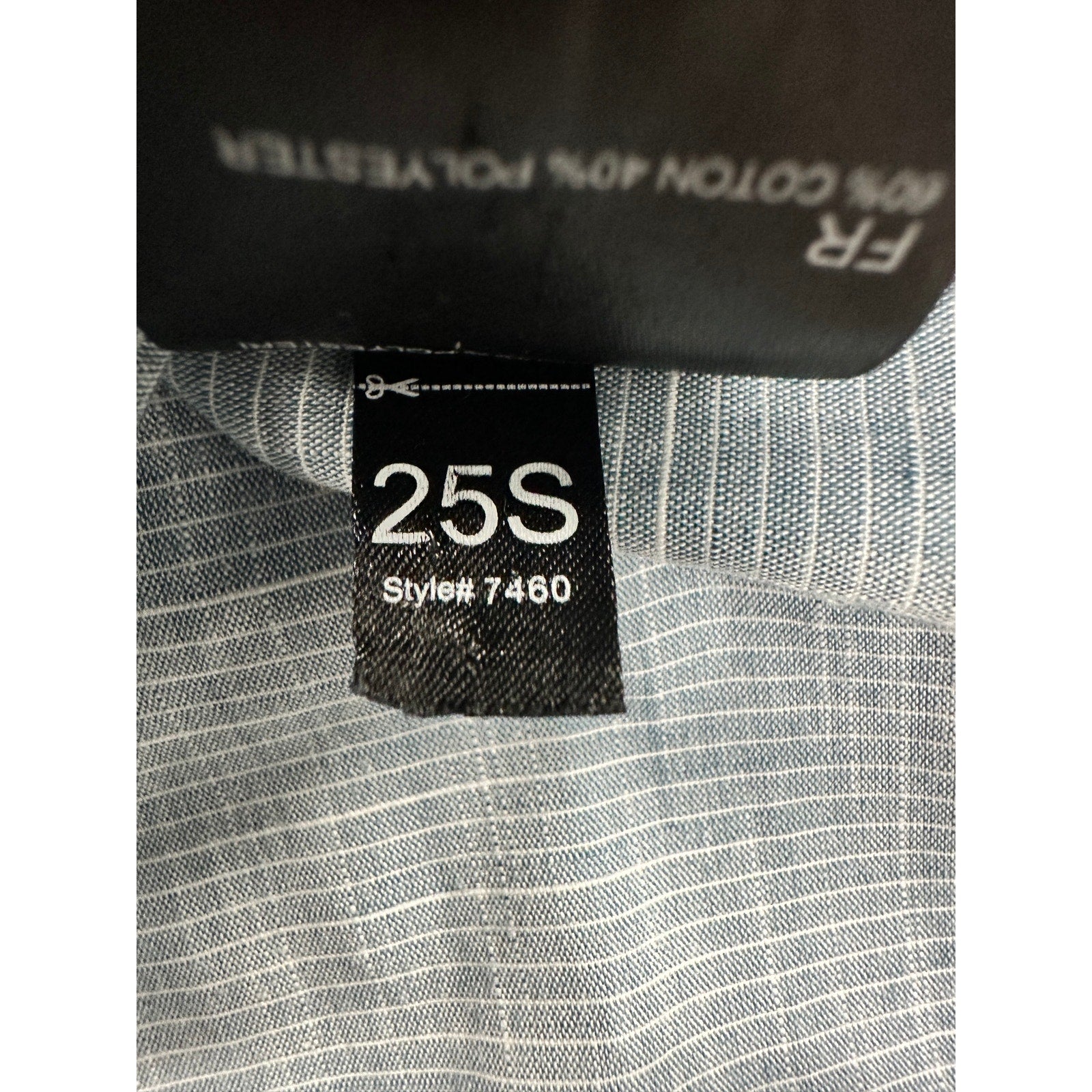 Kuhl Karib Short Sleeve Button Down in Blue Gray and White — Size XL // Preowned