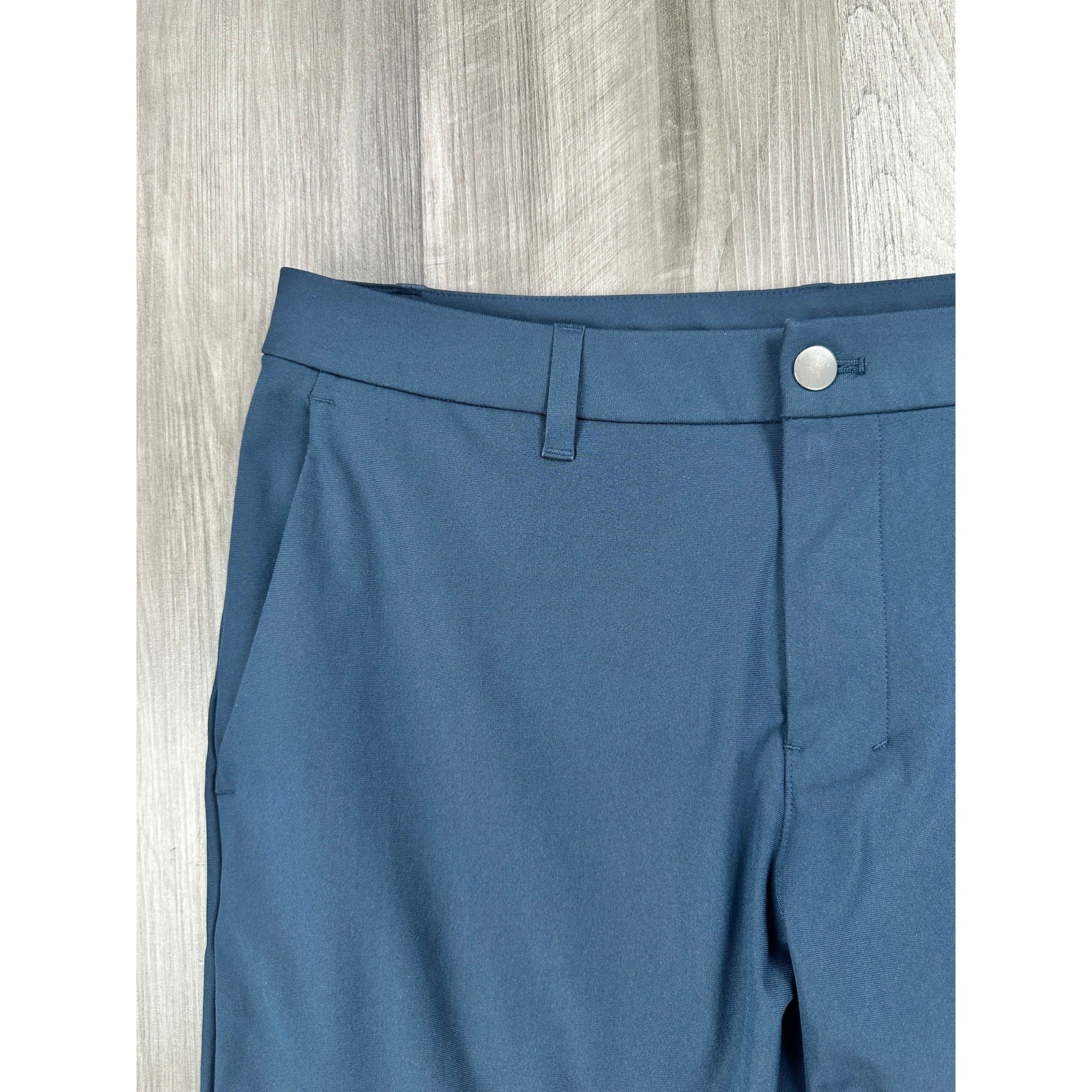 Lululemon ABC Slim Fit Warpstreme Trouser Chino Pants in Navy — Size 33 // Preowned