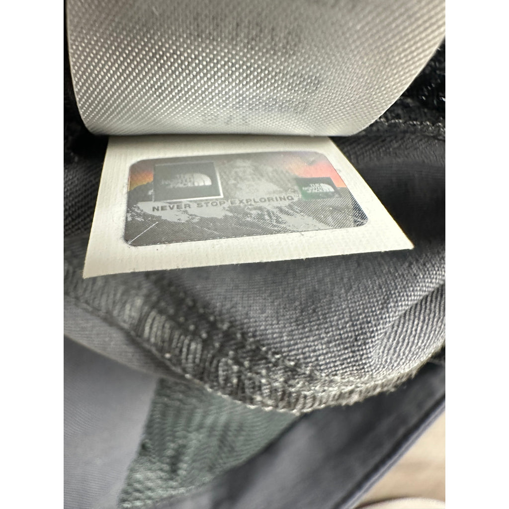 The North Face Paramount Trail Hiking Pants in Gray — Size 36 // Preowned