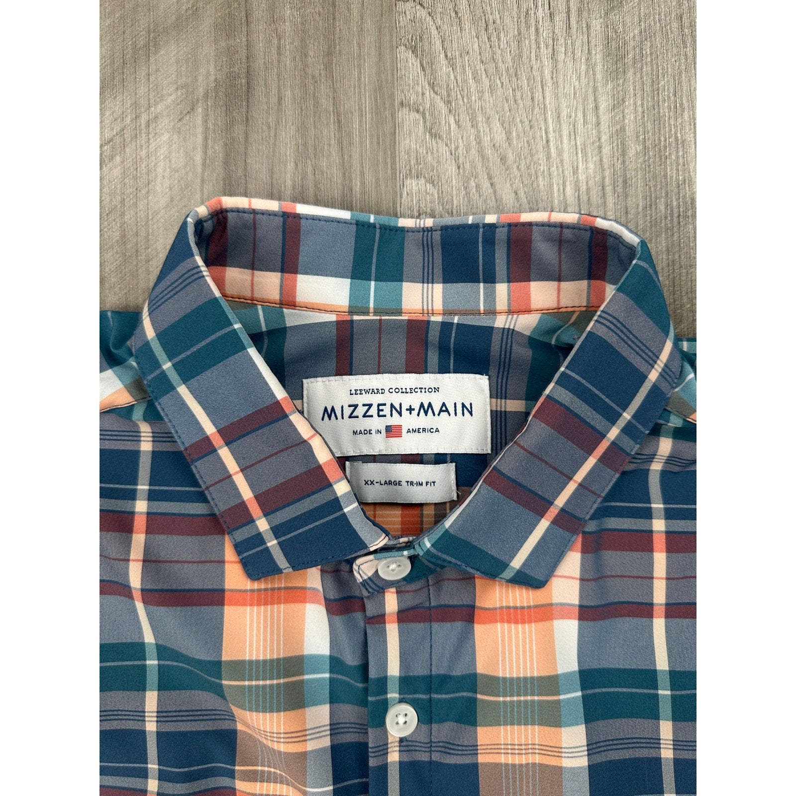 Mizzen+Main Leeward Collection Trim Fit Plaid Long Sleeve Button Down in Peach, Slate Blue, Teal, Green and White — Size 2XL // Preowned