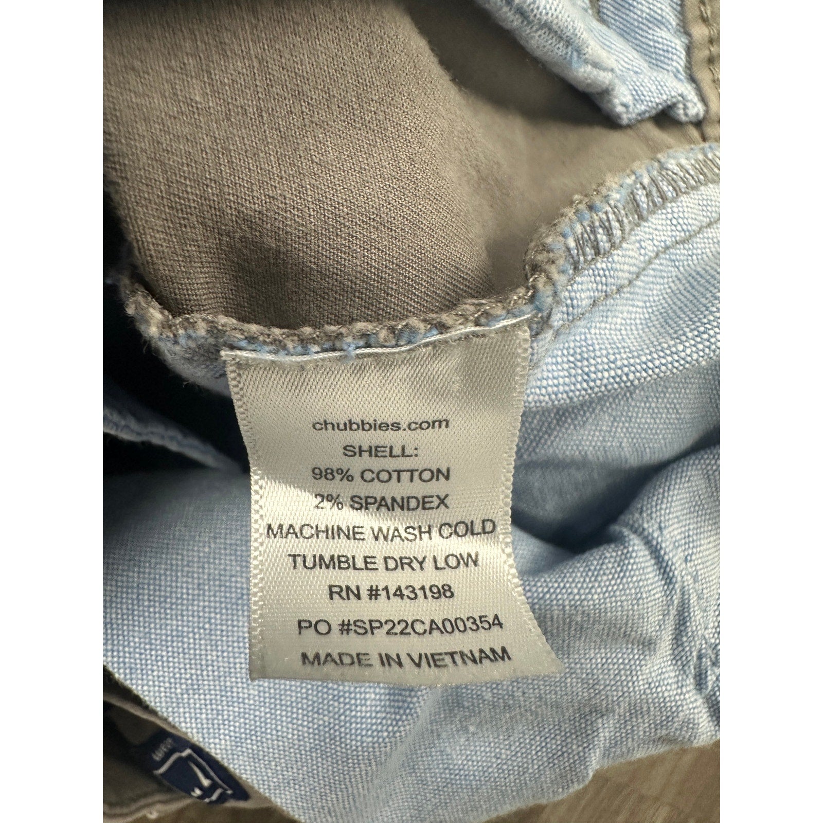 Chubbies The Flat Front Collection Regular Fit 7" Chino Shorts in Taupe Gray — Size 32 // Preowned