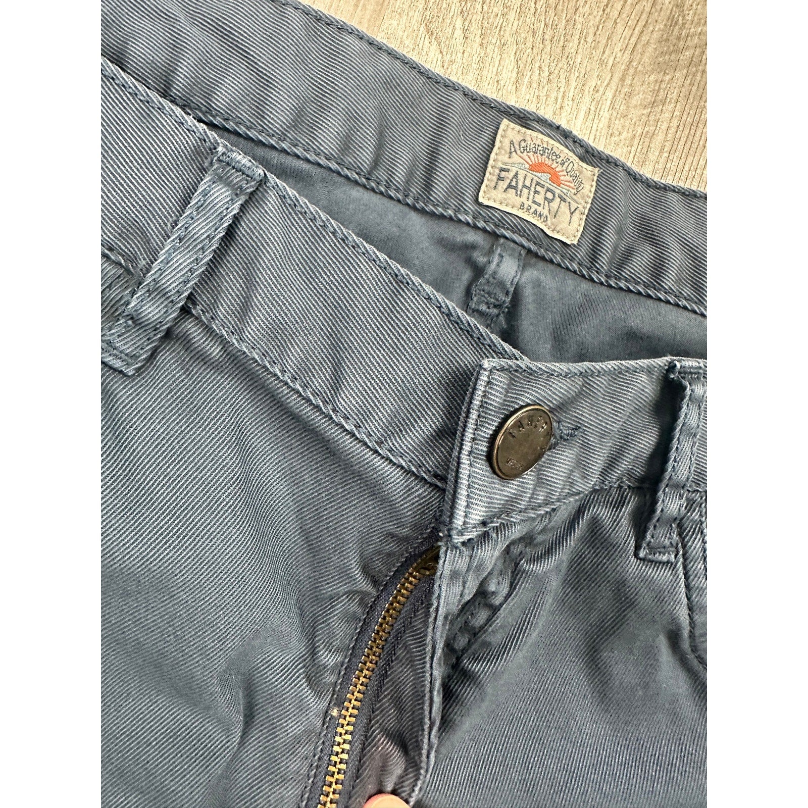 Faherty Reserve Twill 5 Pocket Pants in Navy — Size 33 // Preowned