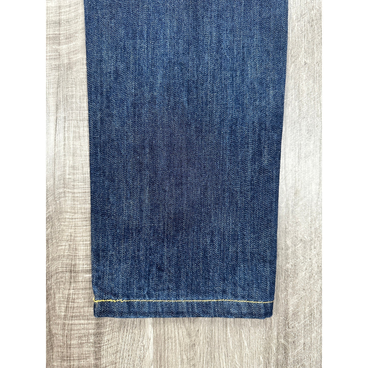 Mizzen+Main Abrams Advanced Straight Leg Stretch Jeans — Size 34 // Preowned