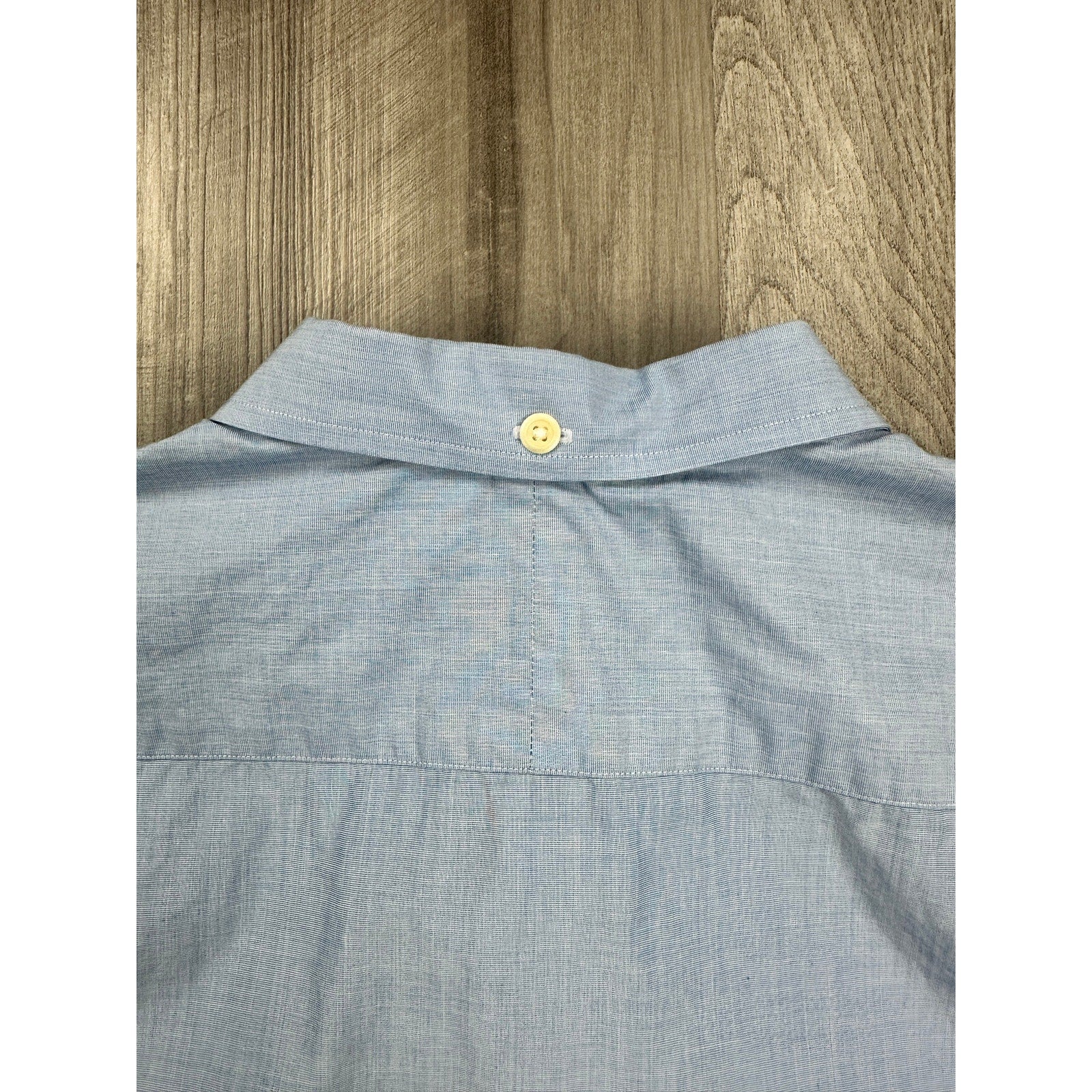 Fred Perry Slim Fit Short Sleeve Button Down in Blue — Size XL // Preowned