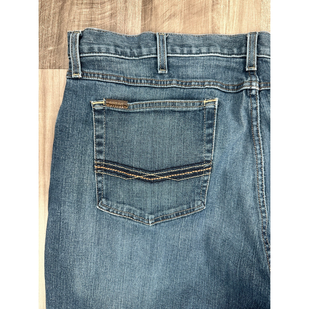 Ariat Legacy Kilroy M4 Relaxed Bootcut Jeans in Blue — Size 44x30 // Preowned