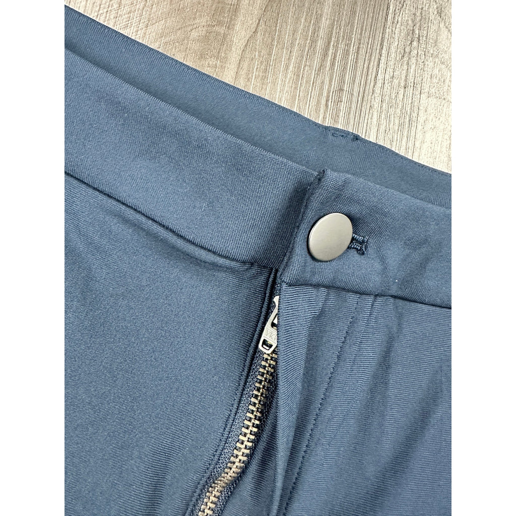 Lululemon ABC Warpstreme Classic Fit 7" Shorts in True Navy — Size 34 // Preowned
