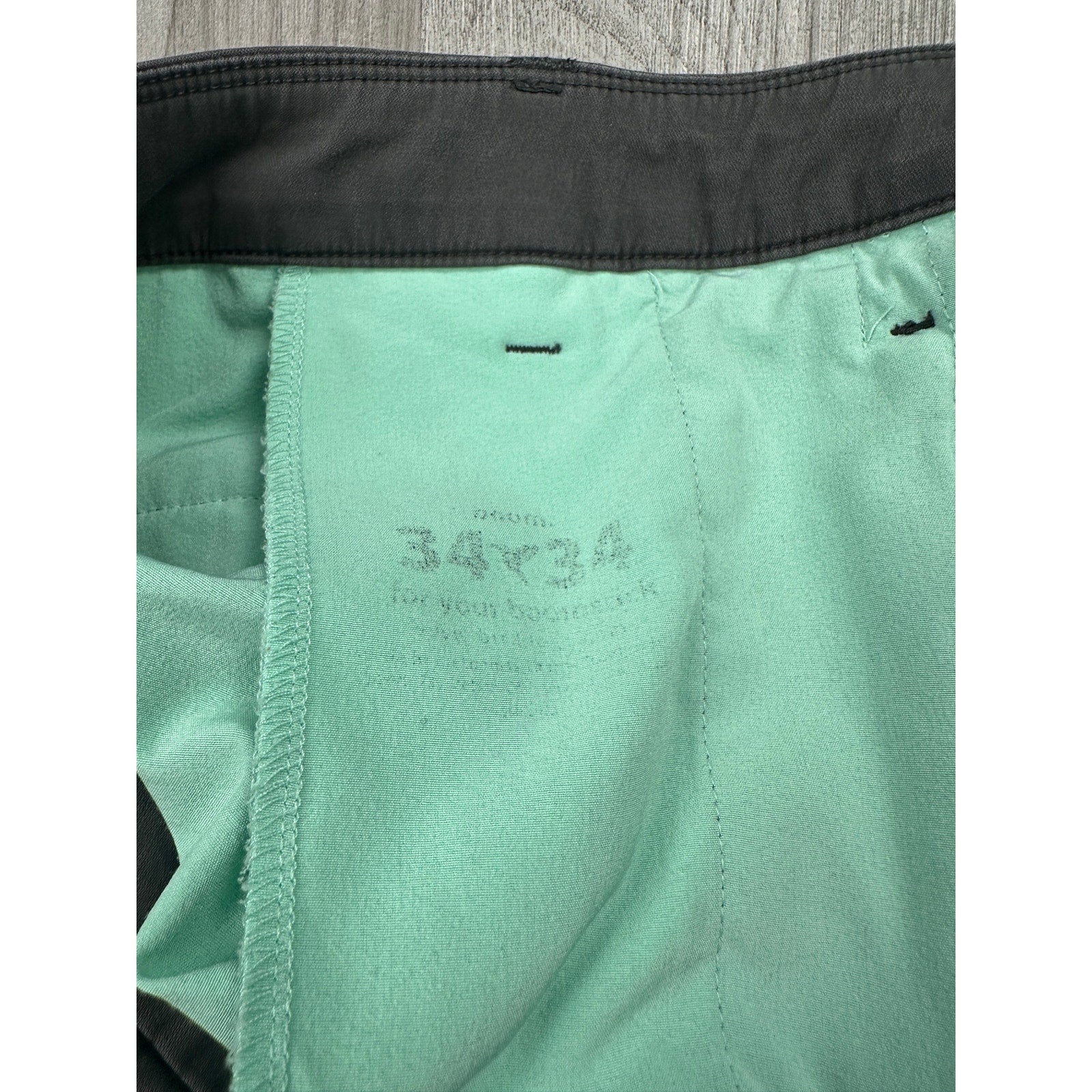 Birddogs Stretch Performance Khakis in Charcoal Grey — Size 34x34 // Preowned