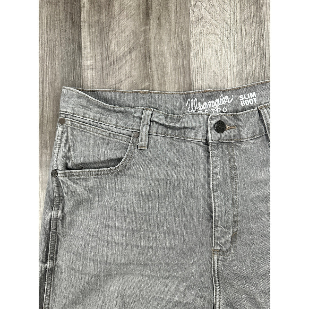Wrangler RETRO Slim Bootcut Jeans — Size 36x34 // Preowned