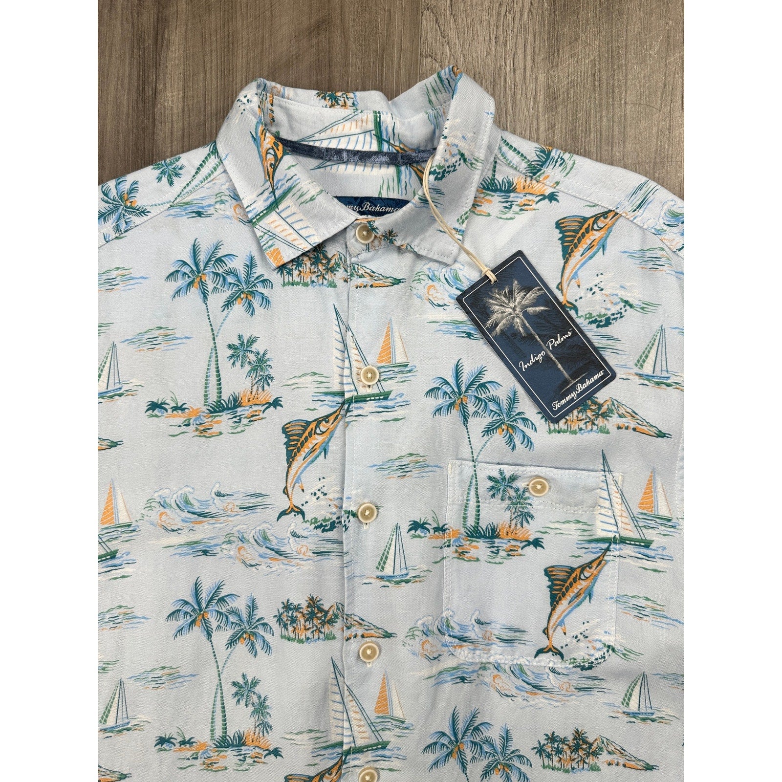 Tommy Bahama Sand Linen Sailfish Scenic Indigo Palms Short Sleeve Button Down in Dew Drop — Size Small