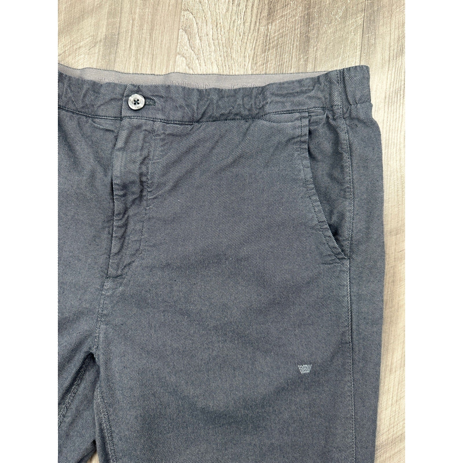 Mack Weldon Radius Stretch Twill Chino Jogger in Charcoal — Size Large // Preowned