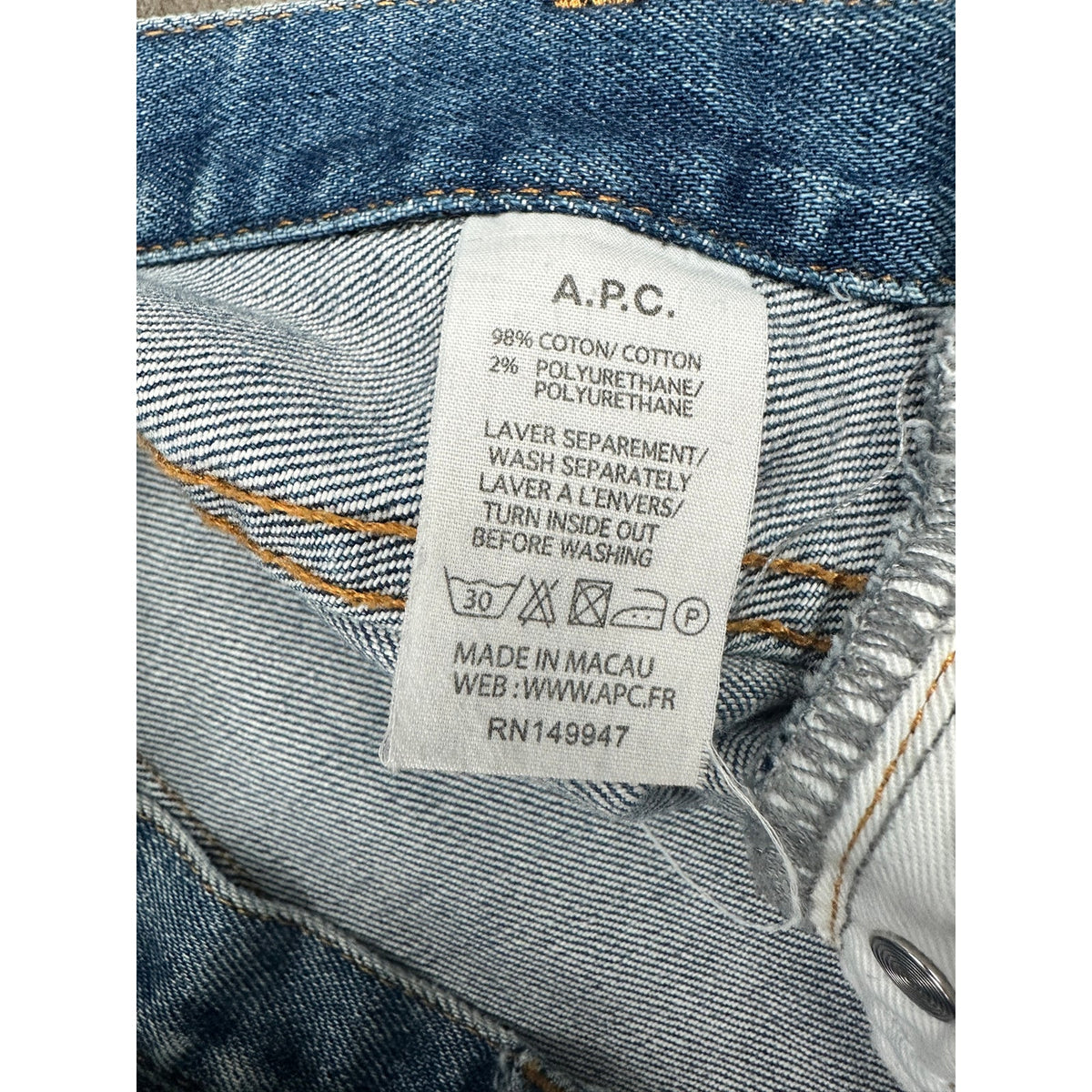 A.P.C. Petit New Standard Modern Slim Straight Jeans — Size 31 // Preowned