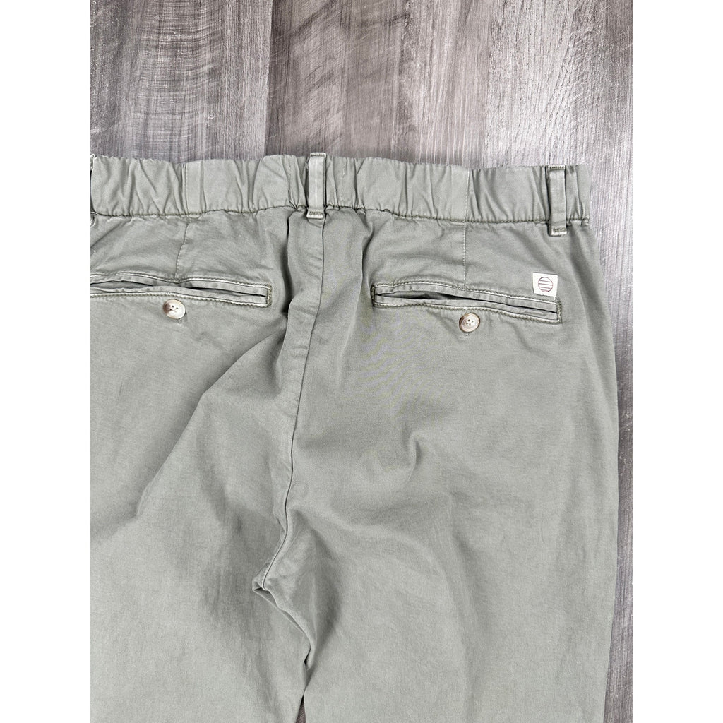 Marine Layer Slim Straight Saturday Twill Chino Pants in Green Khaki — Size Large // Preowned
