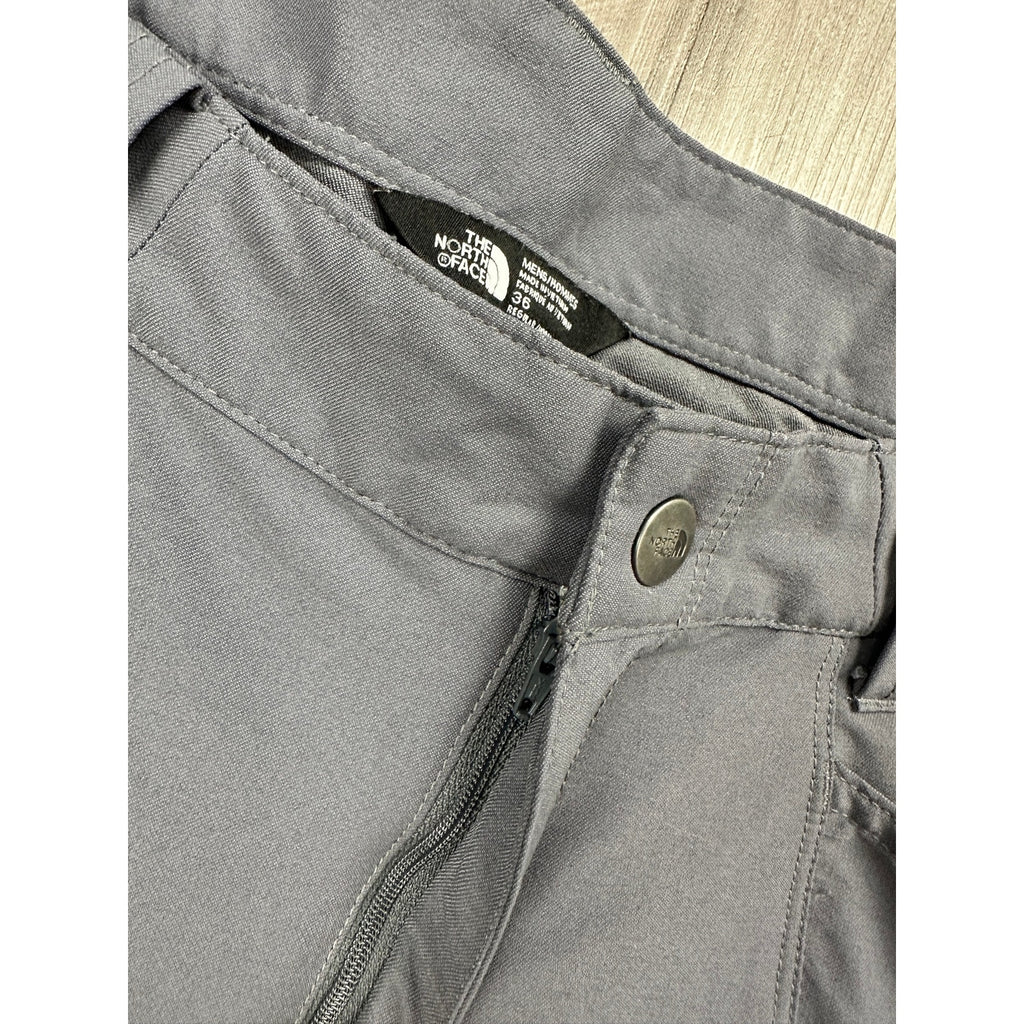 The North Face Paramount Trail Hiking Pants in Gray — Size 36 // Preowned