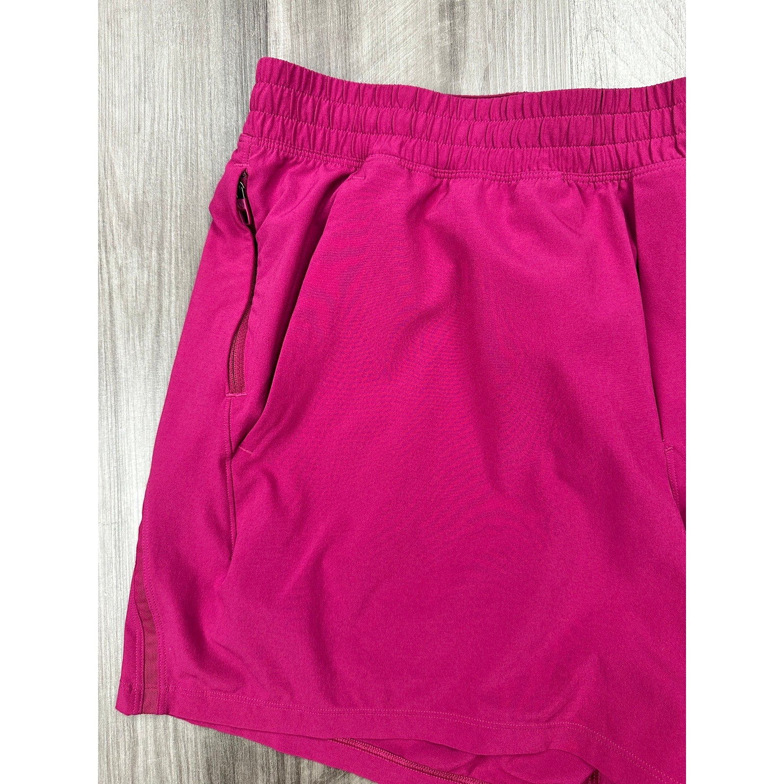 Lululemon Pace Breaker Linerless 5" Shorts in Dramatic Magenta — Size XL // Preowned
