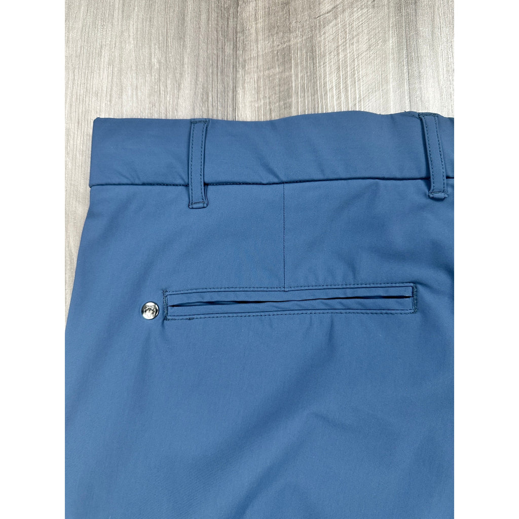 Greyson Montauk Performance Golf Chino Shorts in Slate Navy — Size 34 // Preowned