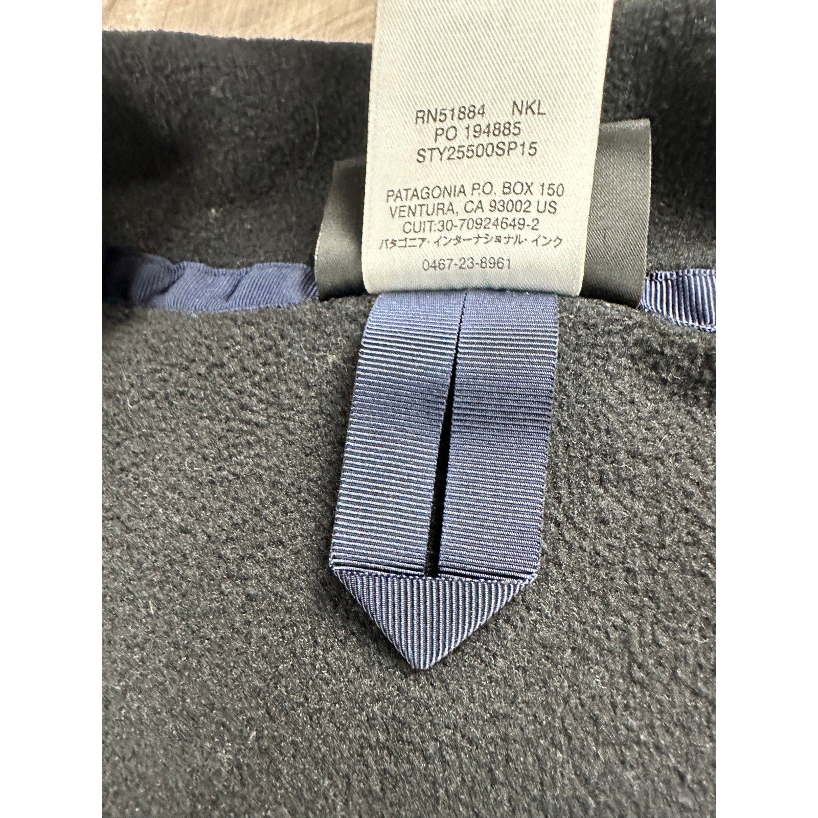 Patagonia Lightweight Synchilla Snap-T Vest in Black, Gray and Green Teal — Size Large // Preowned