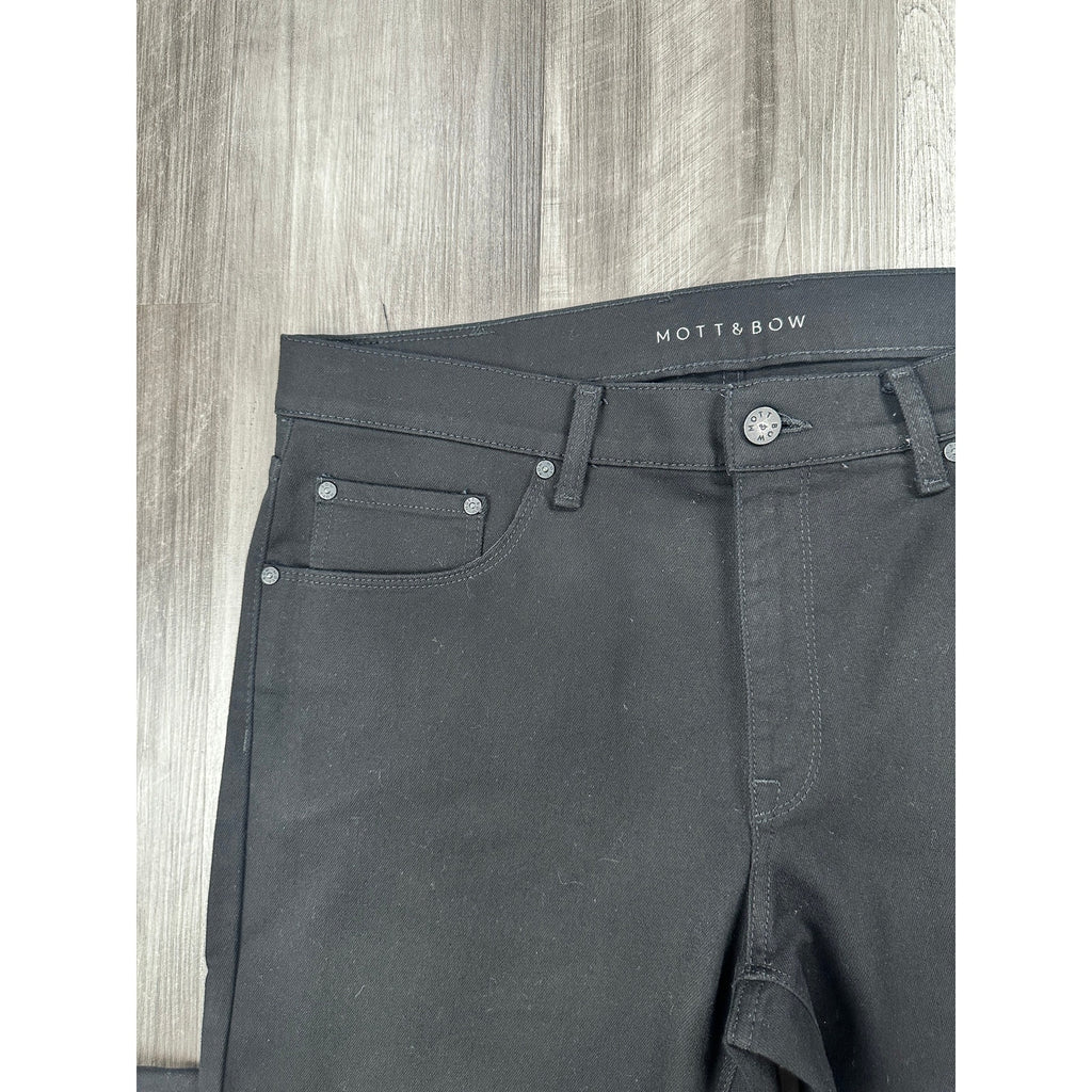 Mott and Bow Straight Barclay Jean in Black — Size 36x32 // Preowned