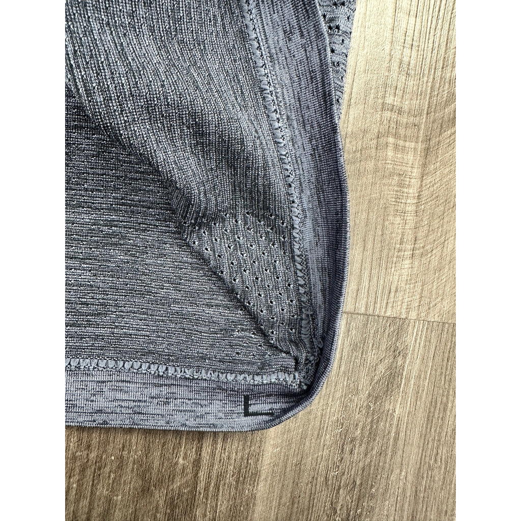 Lululemon Metal Vent Tech Half Zip Pullover in Heather Blue — Size Large // Preowned