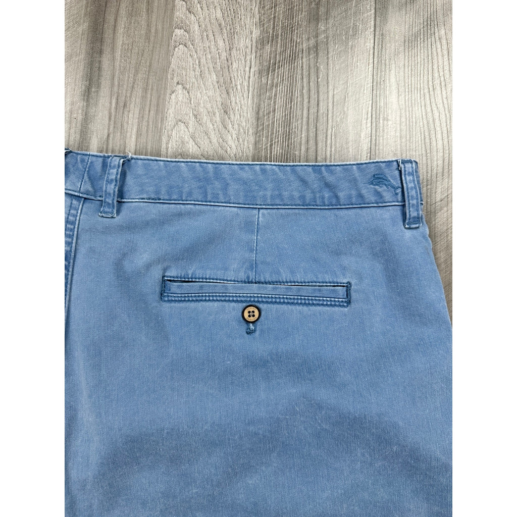 Tommy Bahama Boracay Chino Shorts in Blue — Size 42 // Preowned