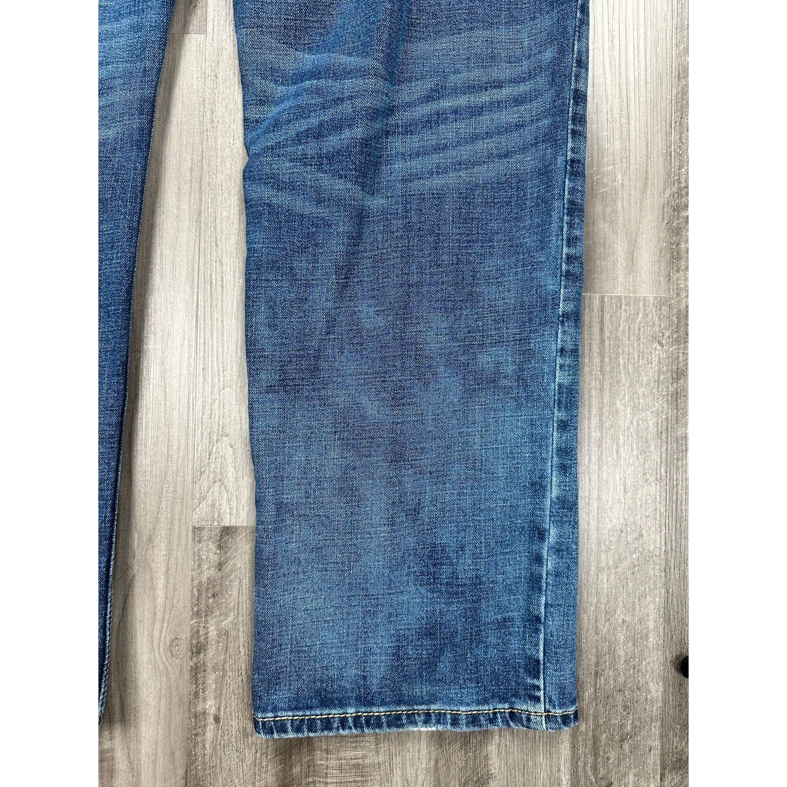 Ariat Ledge M4 Low Rise Bootcut Jeans in Blue — Size 44x32 // Preowned