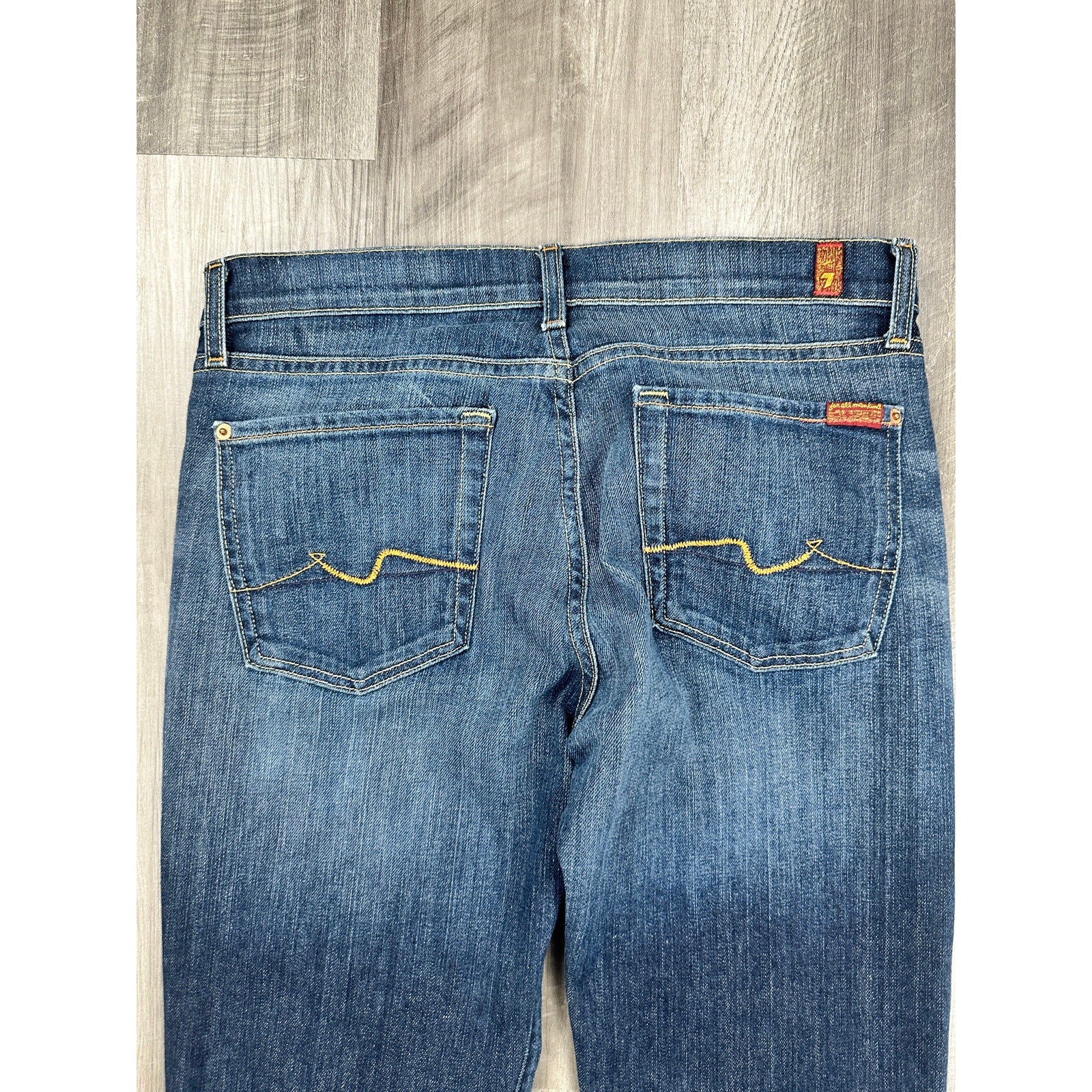 7 For All Mankind Bootcut Jean Made in USA in Blue — Size 32 // Preowned