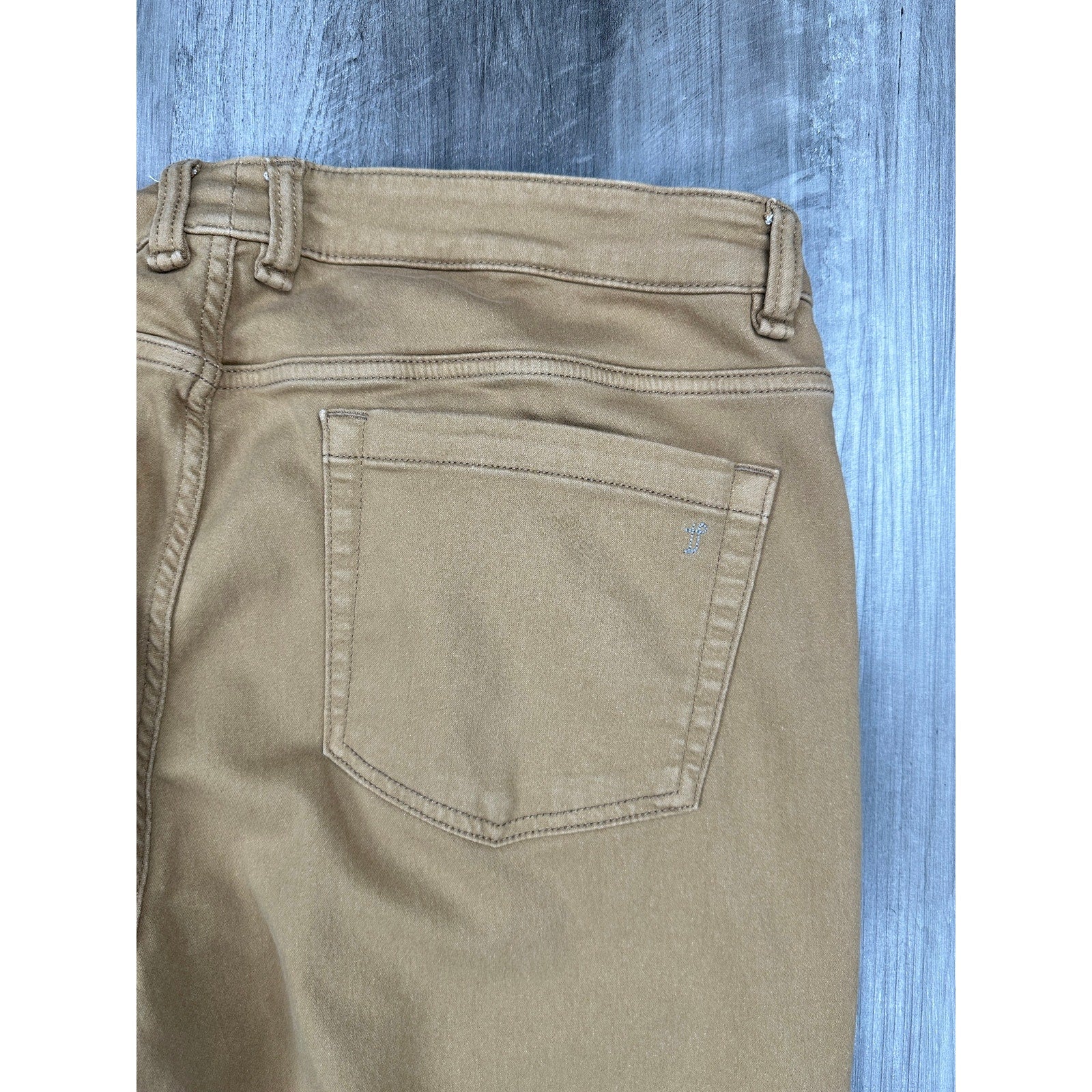 TPJ The Perfect Jean The Denkhaki Athletic Fit Jeans in Dark Khaki — Size 40x30 // Preowned