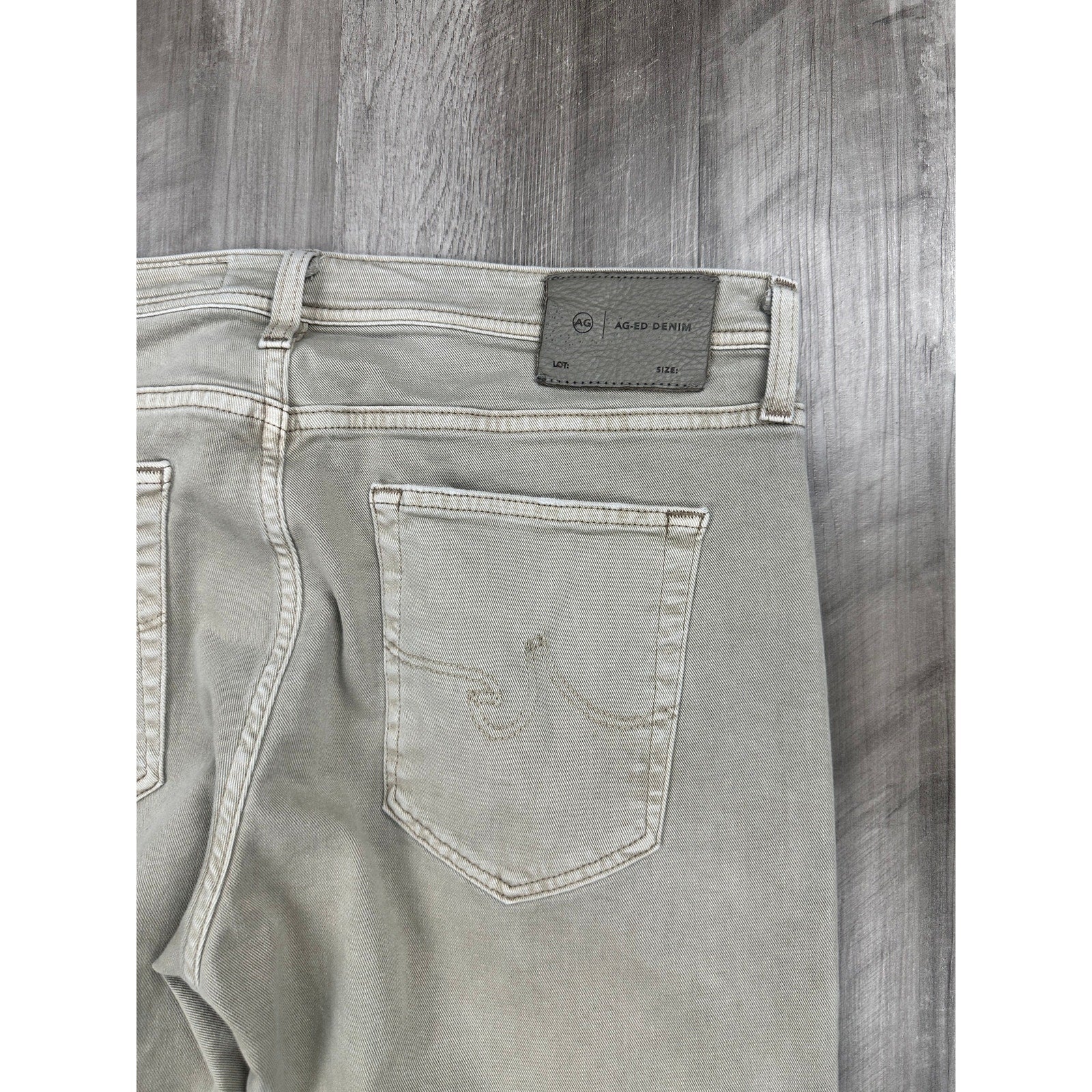 AG Adriano Goldschmied AG-ED Denim Tellis Modern Slim Jeans in Beige Khaki — Size 36x32 // Preowned