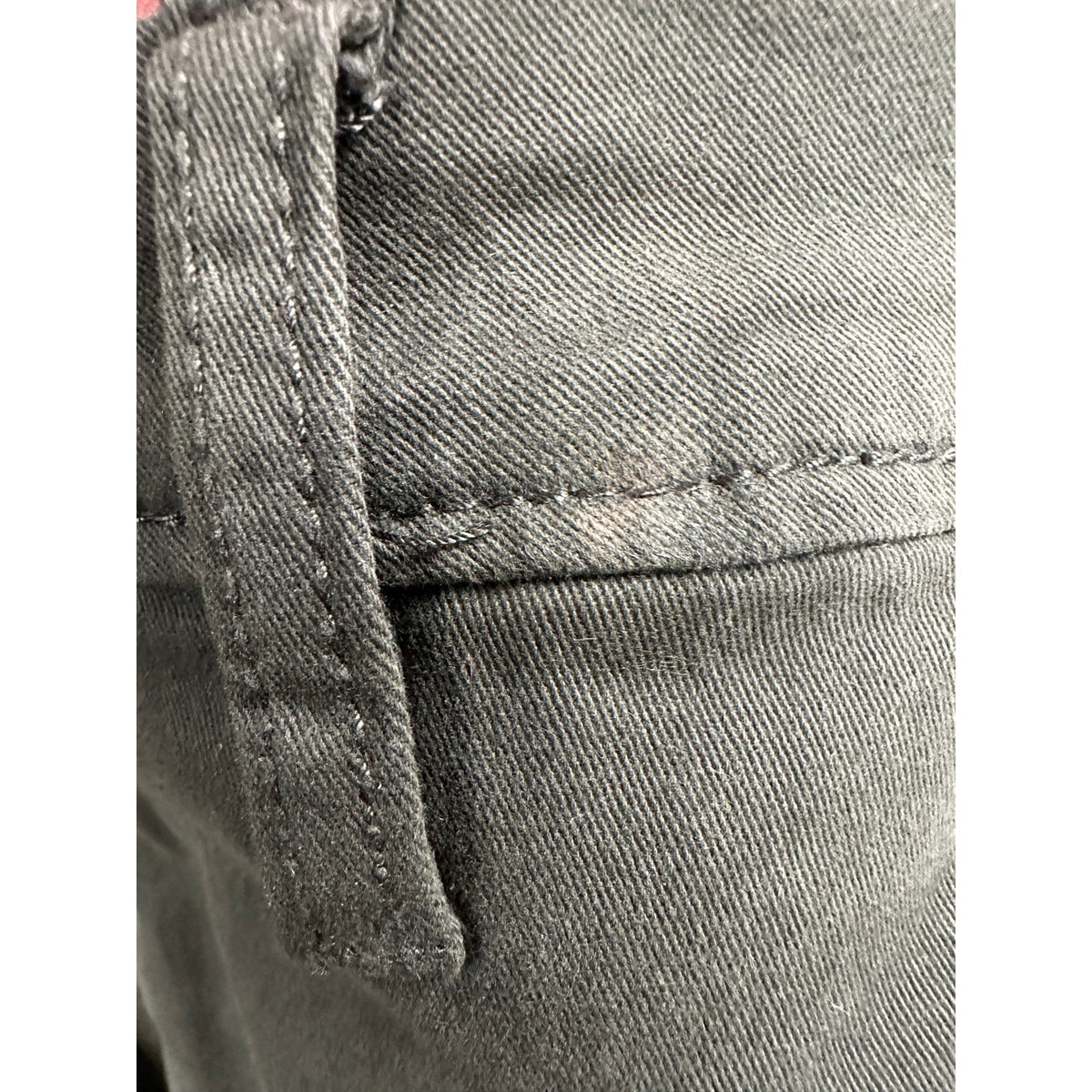Liverpool Chino Twill Trouser Jeans — Size 38x32 // Preowned