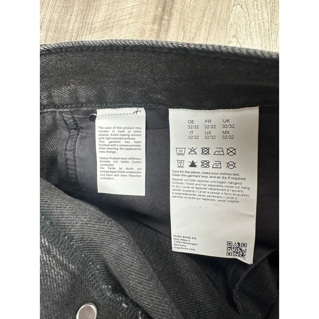 HUGO Jonah Regular Straight Jeans in Black — Size 32x32