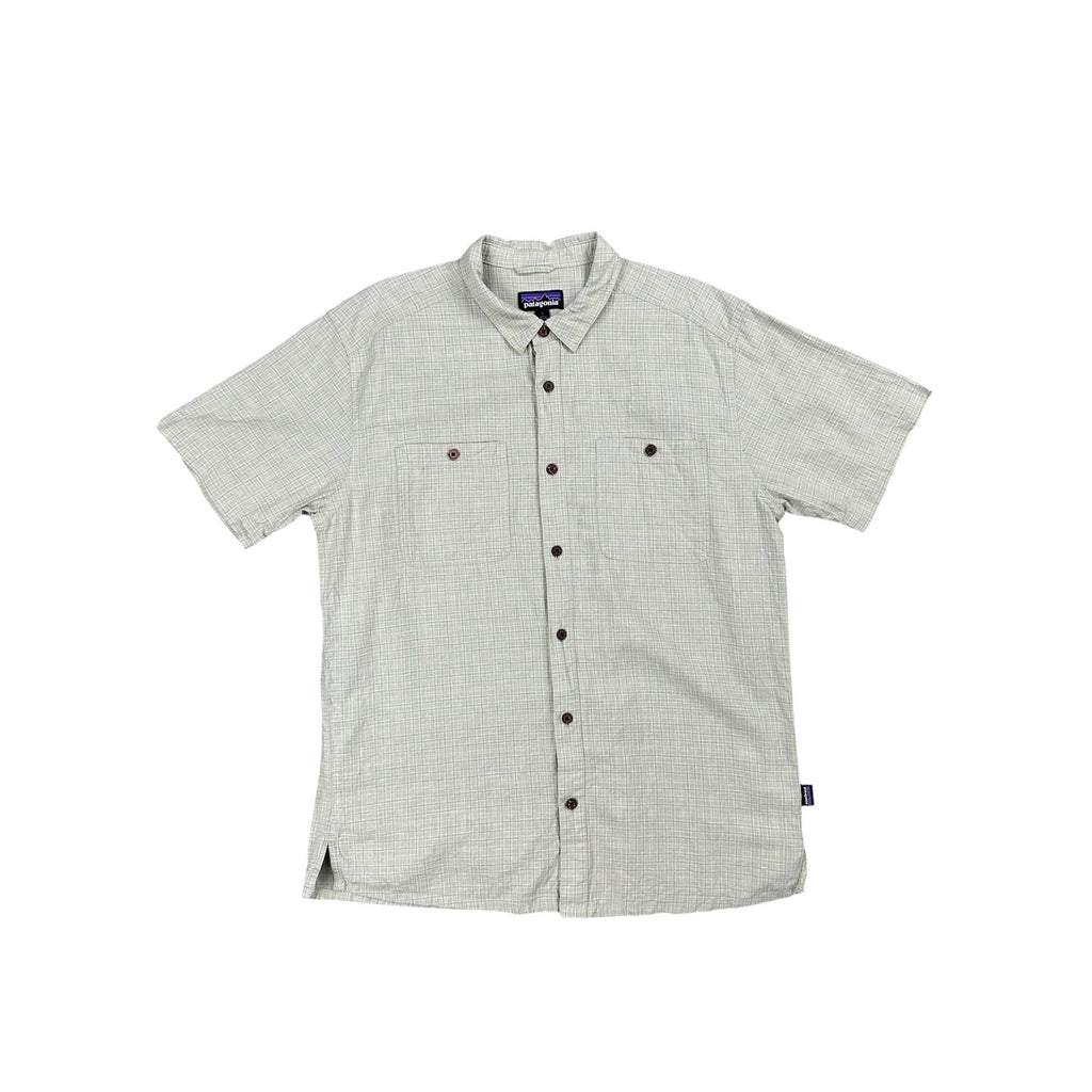 Patagonia Back Step Founder Short Sleeve Shirt in Matcha Green — Size Large // Preowned