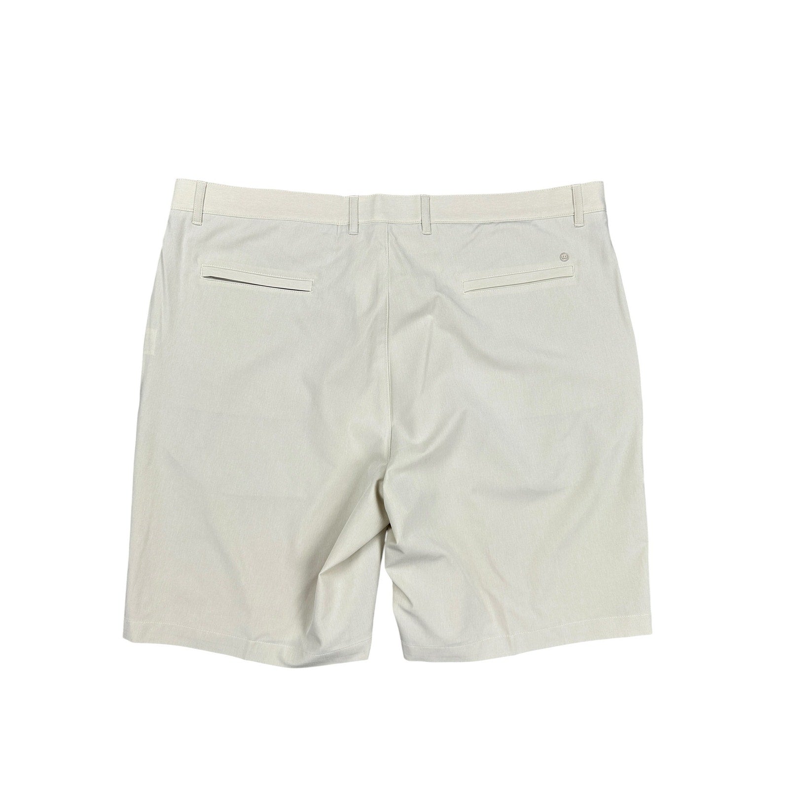 Peter Millar Shackleford Classic Fit Performance Hybrid Short in Sand — Size 40