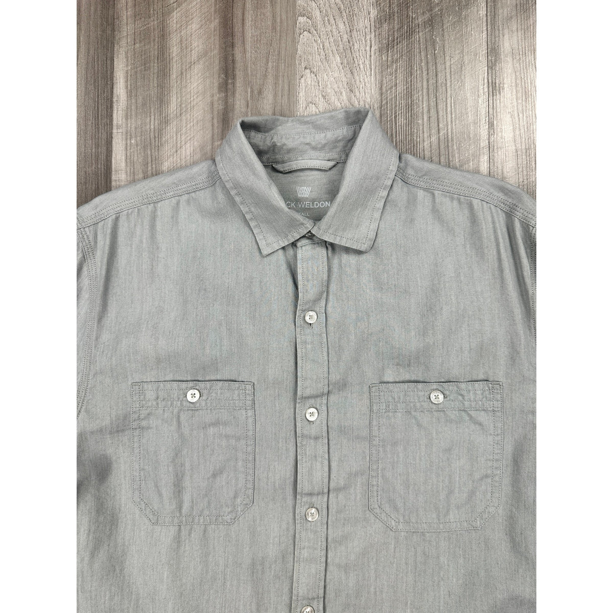 Mack Weldon Chambray Cotton Lyocell Long Sleeve Button Down Shirt — Size Small // Preowned
