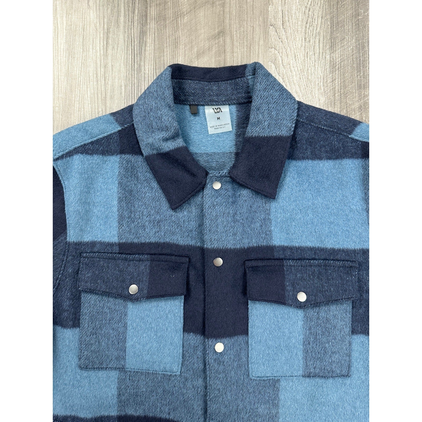 VRST Wool Blend Plaid Shirt Jacket Shacket in Navy Blue Checkered — Size Medium // Preowned