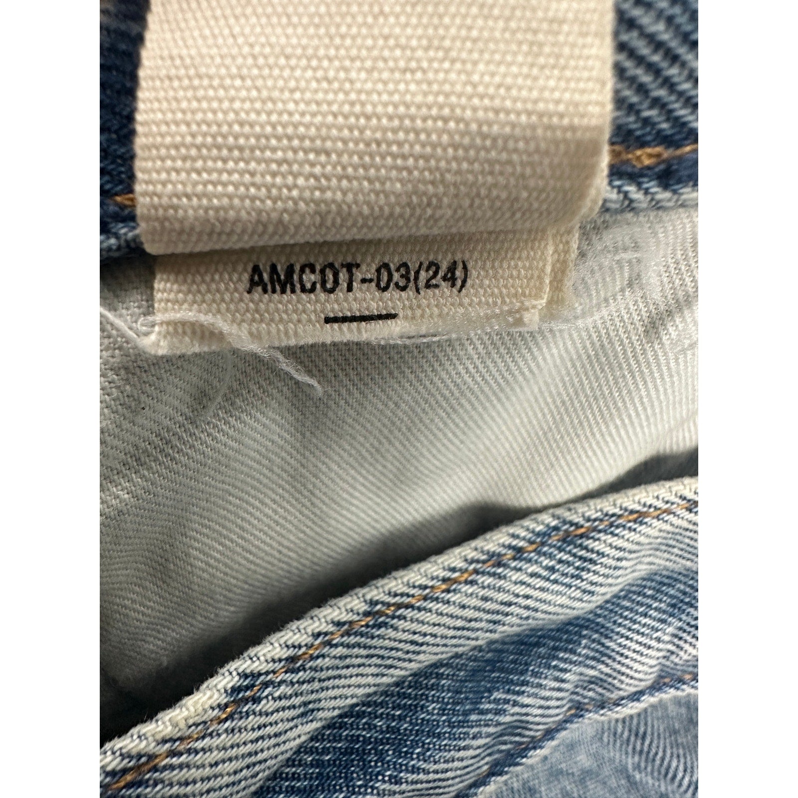 Alex Mills AM Original 5 Pocket Jean in Light Wash — Size 32
