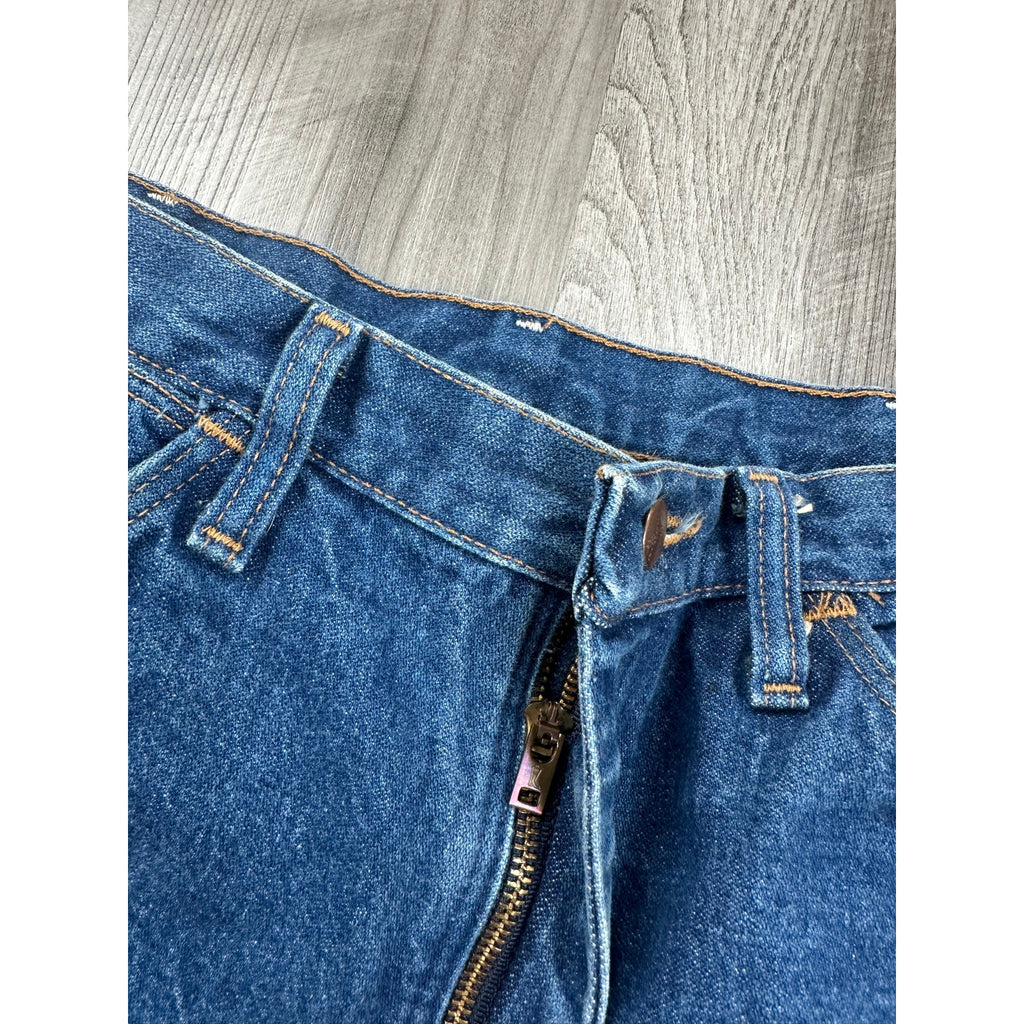 Wrangler Vintage Made in USA Cowboy Cut Regular Fit Jean in Blue — Size 34x34 // Preowned