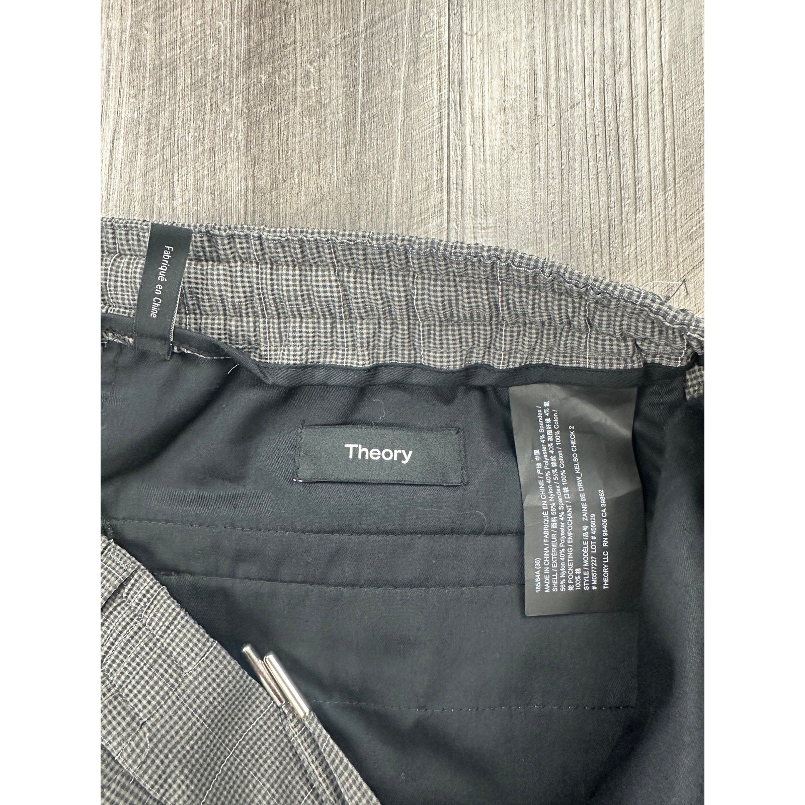 Theory Zaine Seersucker Kelso Check Drawstring Pants in Gray Charcoal and White — Size 36 // Preowned