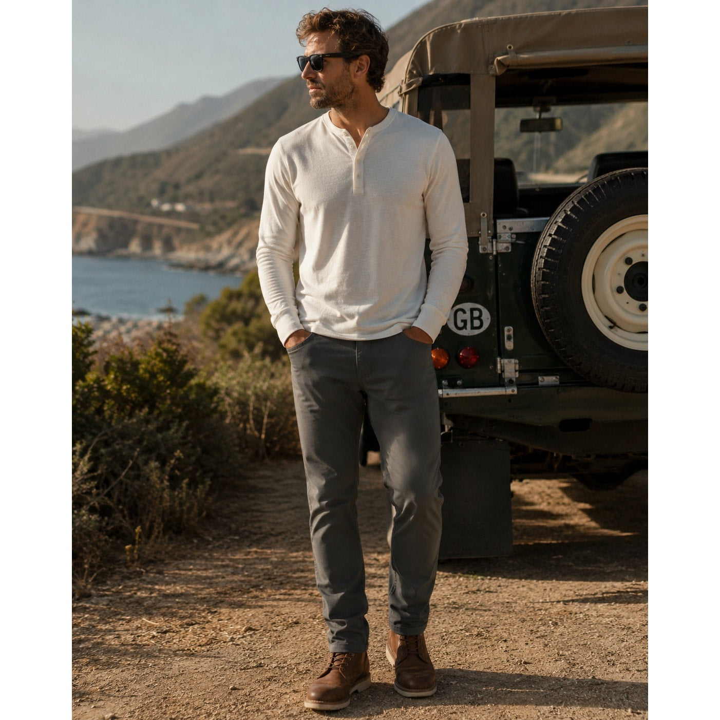 Faherty Reserve Collection Movement 5 Pocket Pants in Dark Gray — Size 28x32 // Preowned