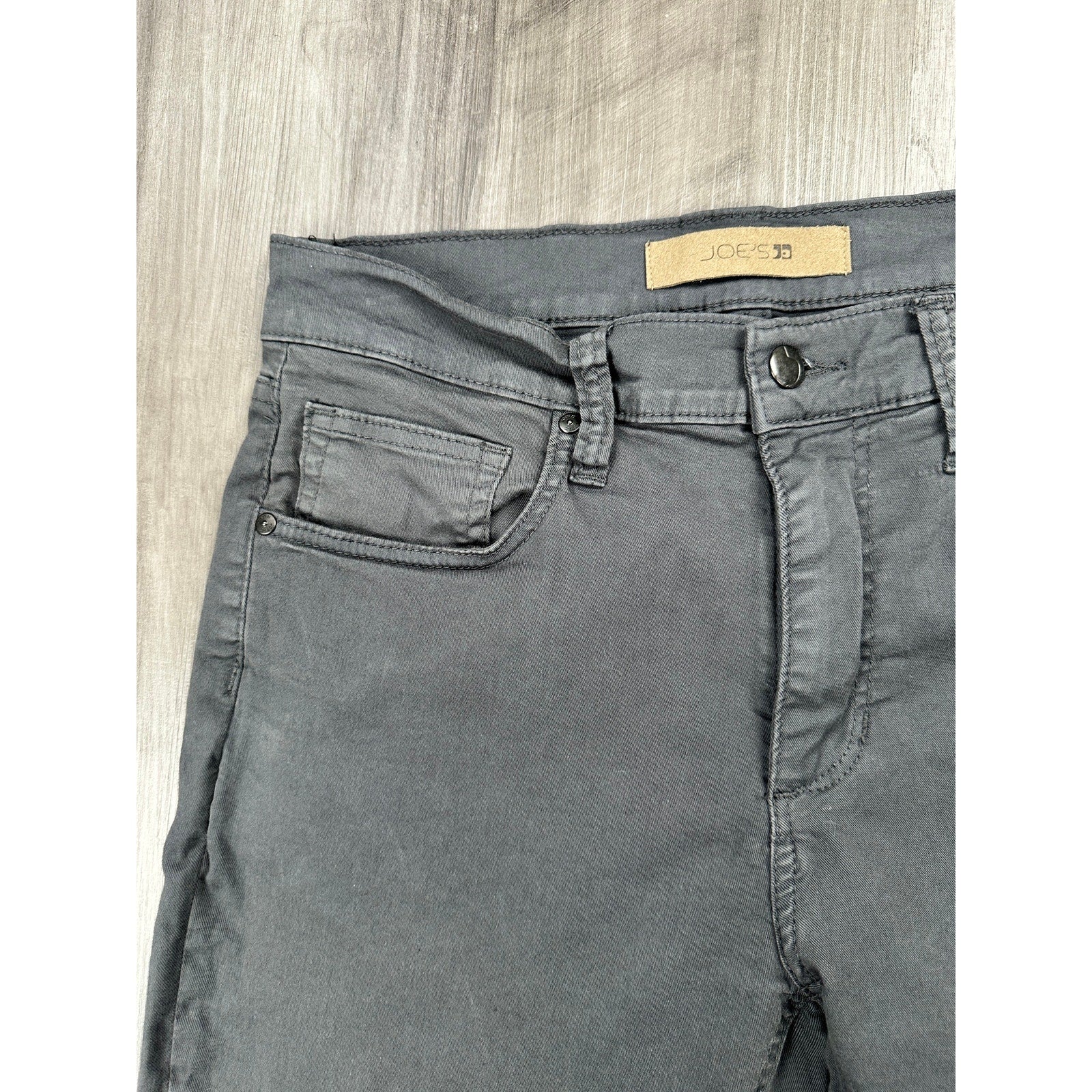 Joe's The Brixton Straight and Narrow Twill Denim Jeans in Castle Rock Gray — Size 31 // Preowned