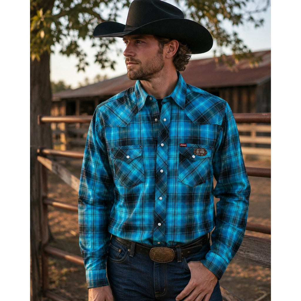 Rafter C Red Dirt Collection Plaid Non Iron Long Sleeve Pearl Snap in Turquoise, Black, Gray — Size Small