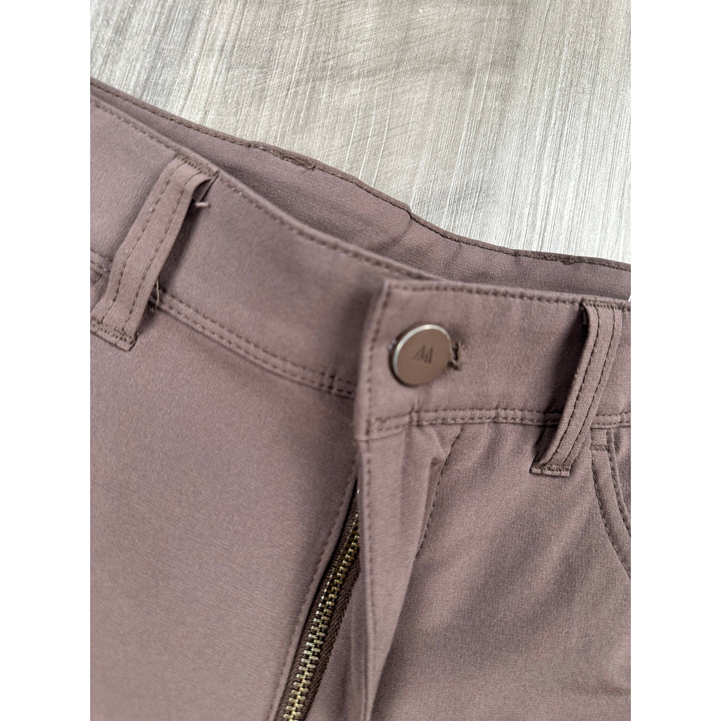 Mizzen+Main Helmsman Performance Slim Fit Chino Pants in Brown — Size 34x32 // Preowned