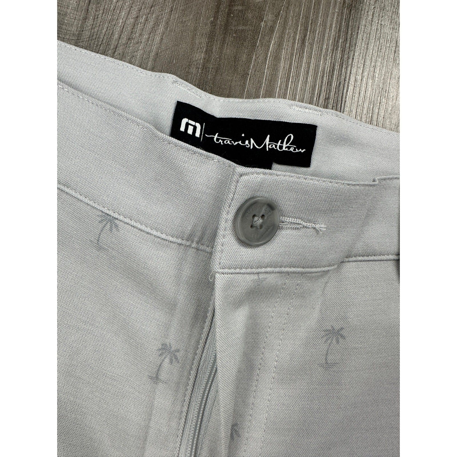 Travis Mathew Resort to This Golf Shorts in Heather Microchip — Size 38