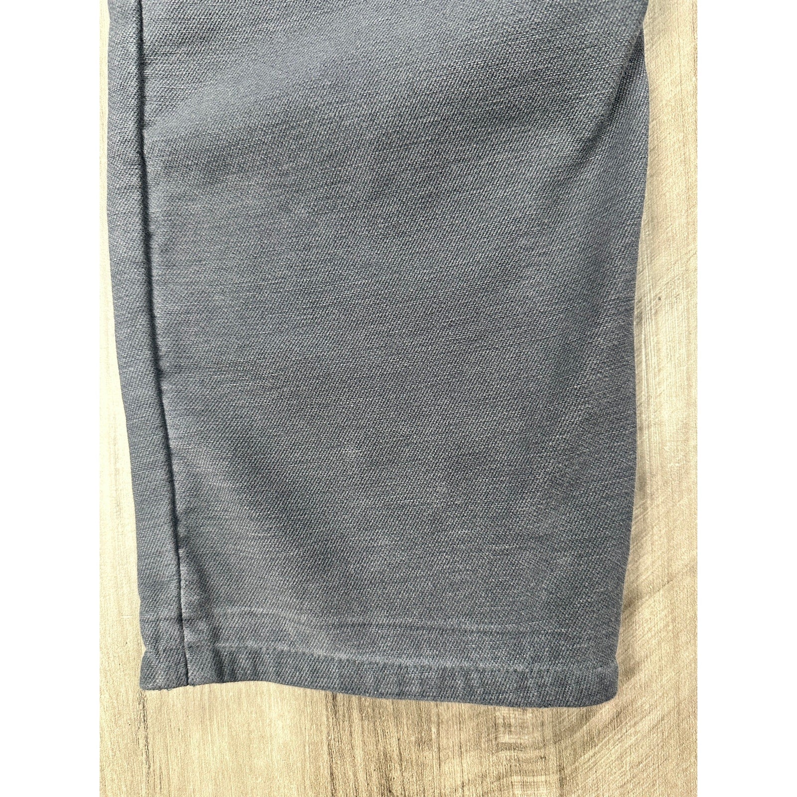 Faherty Stretch Terry 5 Pocket Pants in Navy — Size 38 // Preowned
