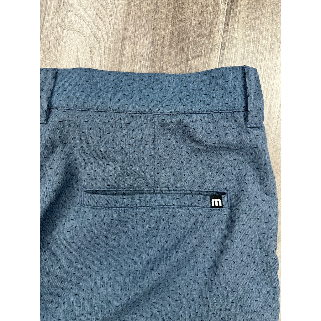 TravisMathew No Map Needed Golf Shorts in Dark Slate Blue, Black — Size 33 // Preowned