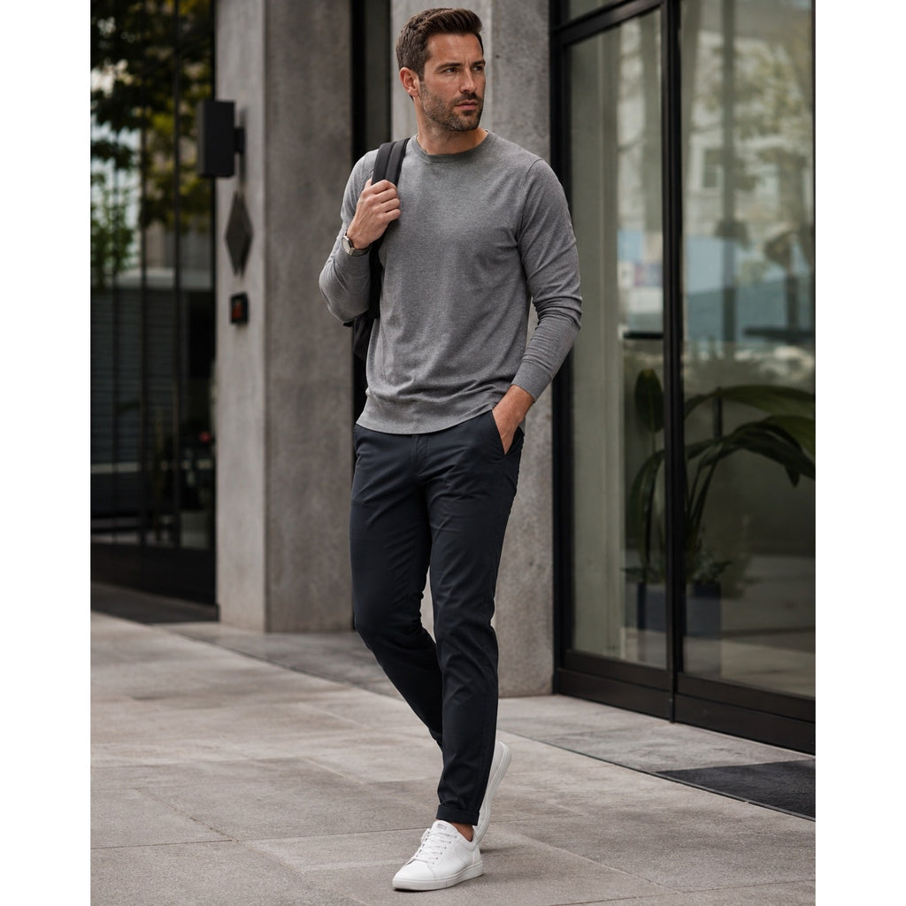 Rhone Commuter Slim Fit Performance Pants in Black — Size 33 // Preowned