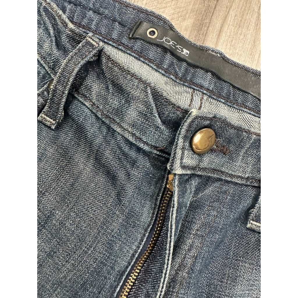 Joe's Jeans The Rocker Slim Bootcut Jean in Medium Wash — Size 36