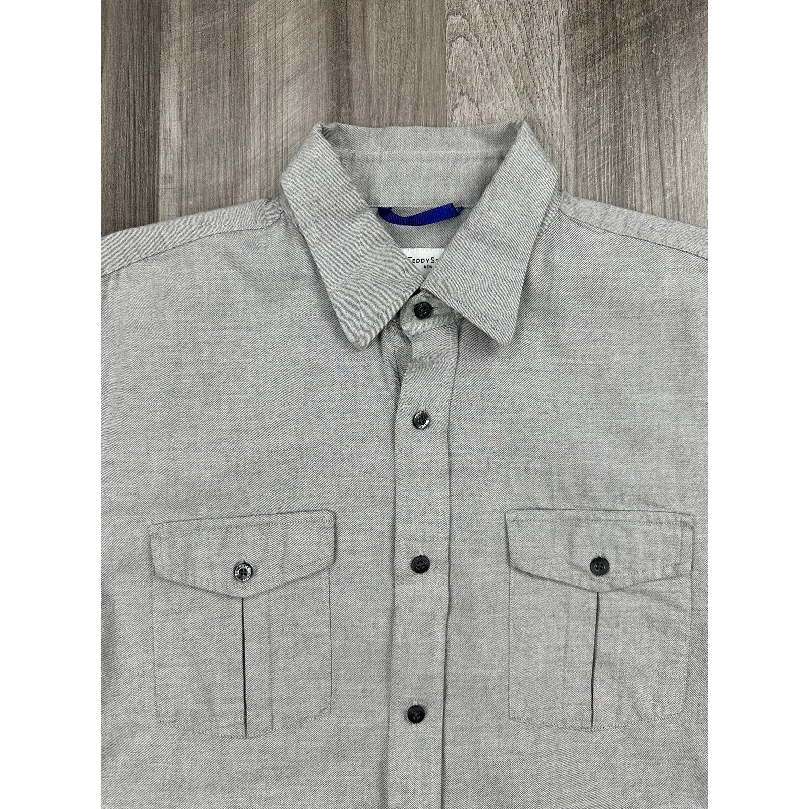 Teddy Stratford Two Pocket Organic Long Sleeve Shirt in Gray — Size 1 (US Small) // Preowned
