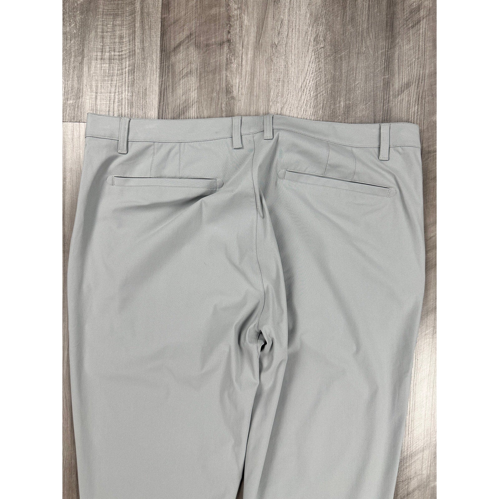 Rhone Commuter Slim Performance Pants in Dark Griffin — Size 40x33